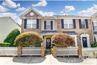 4102 Christine Lane E, Waxhaw, NC 28173