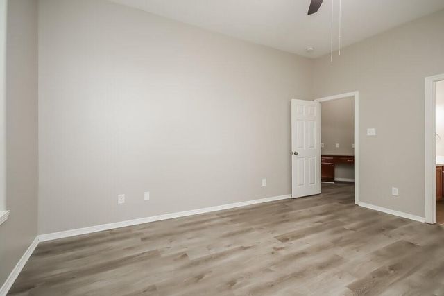 2309 Highland Crossing Drive, Conroe, TX 77304