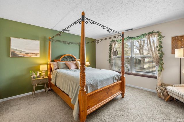 318 Cromwell Court, Lafayette, IN 47909