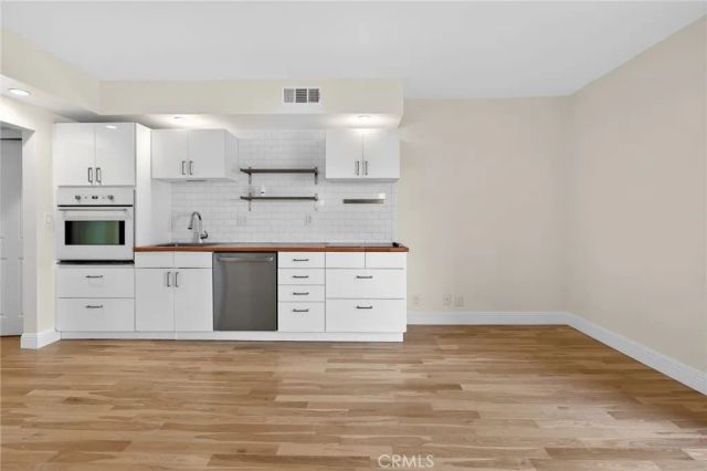 1131 Alta Loma 308, West Hollywood, CA 90069
