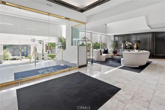 1131 Alta Loma 308, West Hollywood, CA 90069