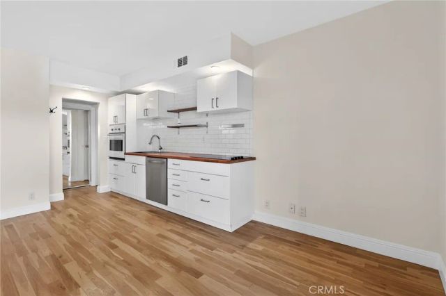 1131 Alta Loma 308, West Hollywood, CA 90069