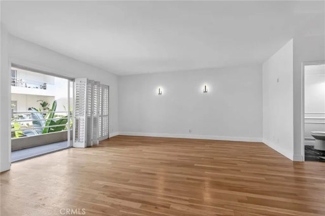 1131 Alta Loma 308, West Hollywood, CA 90069