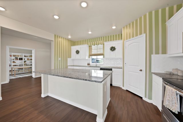 189 Lonicera Lane, Paradise, TX 76073