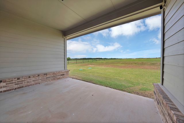 189 Lonicera Lane, Paradise, TX 76073
