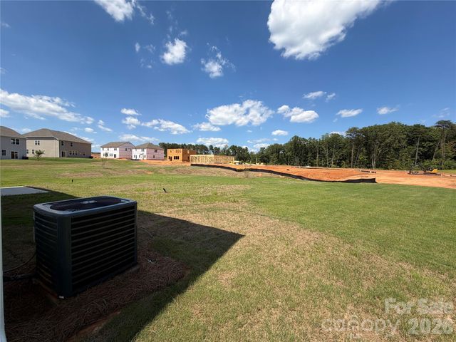 7508 Starwatch Court, Maiden, NC 28650