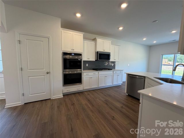 7508 Starwatch Court, Maiden, NC 28650