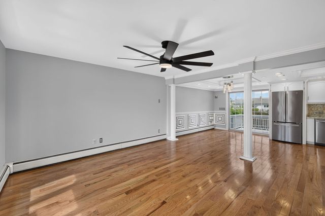 202 Oman St, Fall River, MA 02721