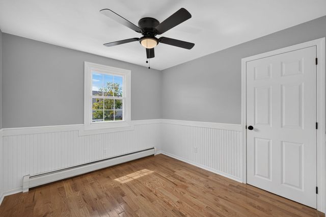 202 Oman St, Fall River, MA 02721