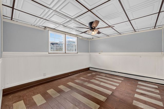 202 Oman St, Fall River, MA 02721