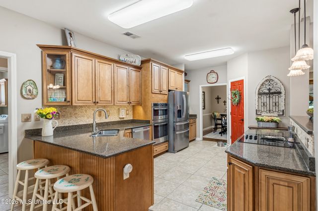 6070 Timber Oaks Drive, Olive Branch, MS 38654