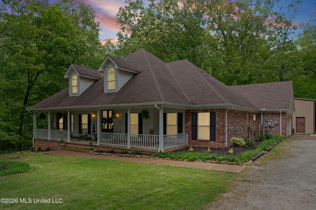 6070 Timber Oaks Drive, Olive Branch, MS 38654
