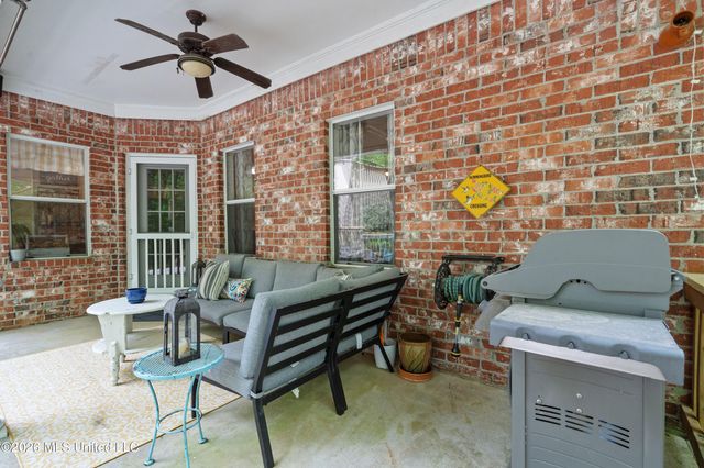6070 Timber Oaks Drive, Olive Branch, MS 38654