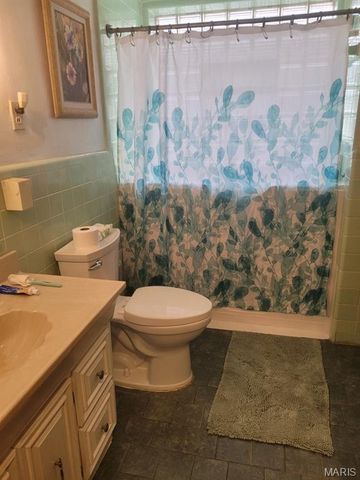 5714 Park Lane, St Louis, MO 63147