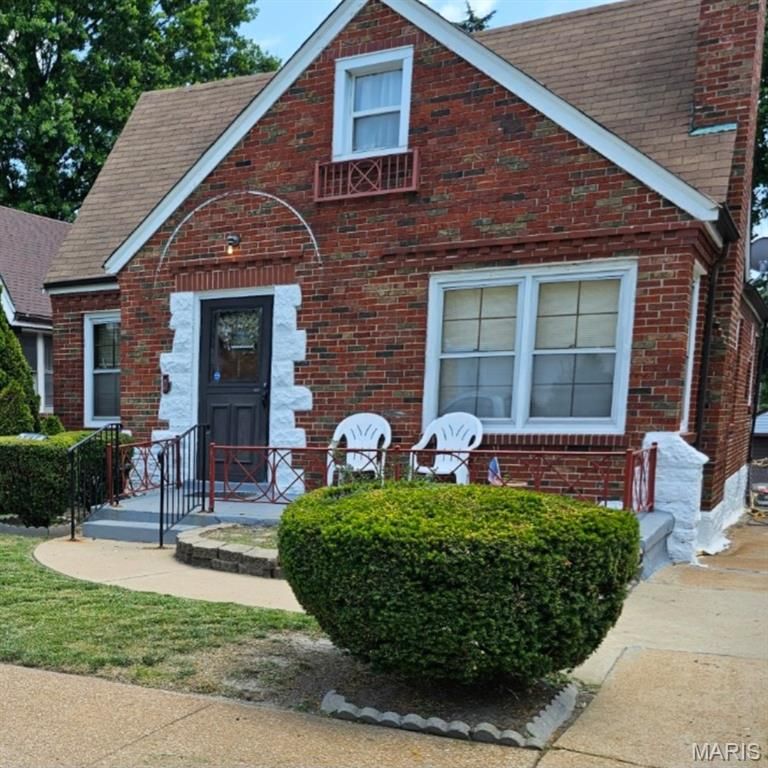 5714 Park Lane, St Louis, MO 63147