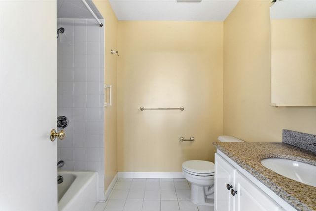 1006 Paradise Road PHO, Swampscott, MA 01907