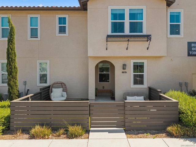8679 Tobago, Santee, CA 92071