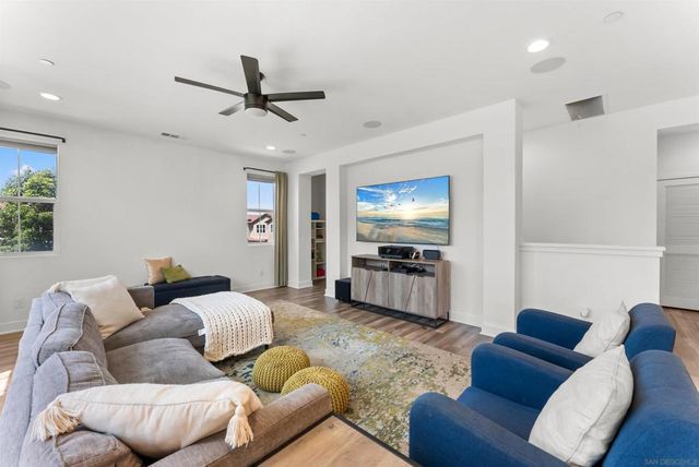 8679 Tobago, Santee, CA 92071