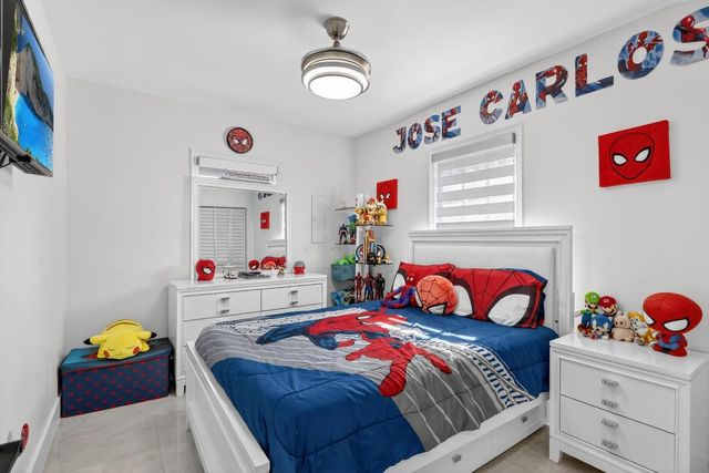 836 Ridgewood Drive, West Palm Beach, FL 33405