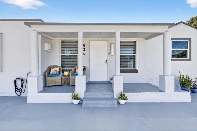 836 Ridgewood Drive, West Palm Beach, FL 33405