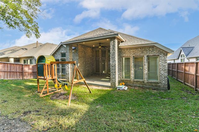 8132 Tyrell Heights Drive, Magnolia, TX 77354