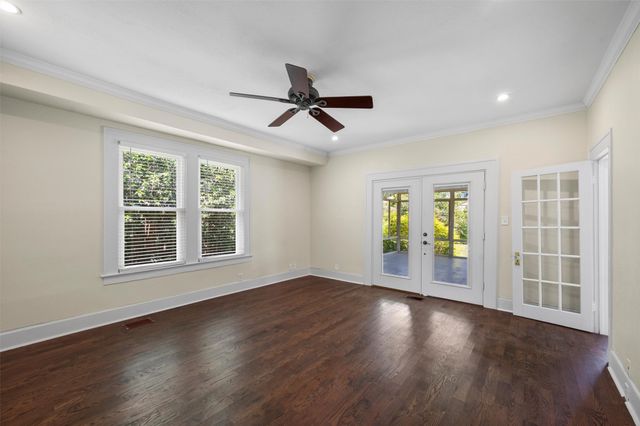 5720 Tremont Street, Dallas, TX 75214