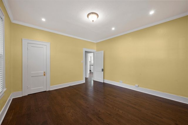5720 Tremont Street, Dallas, TX 75214