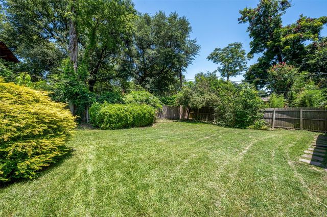 5720 Tremont Street, Dallas, TX 75214