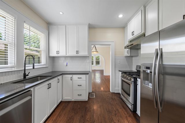 5720 Tremont Street, Dallas, TX 75214