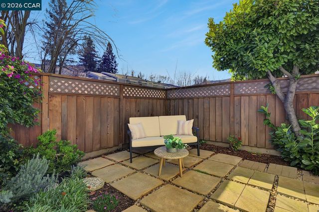 315 Garden Creek Pl, Danville, CA 94526