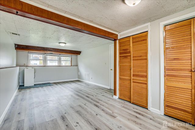 45 Mitchell Avenue, Piscataway, NJ 08854