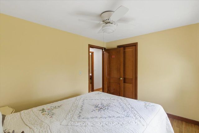 21 Pageant Street, Bennington, VT 05201