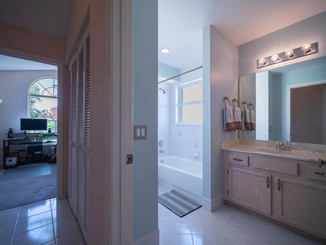12668 White Coral Drive, Wellington, FL 33414