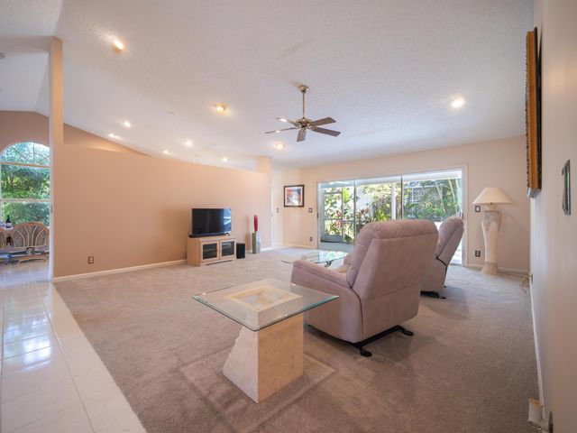 12668 White Coral Drive, Wellington, FL 33414