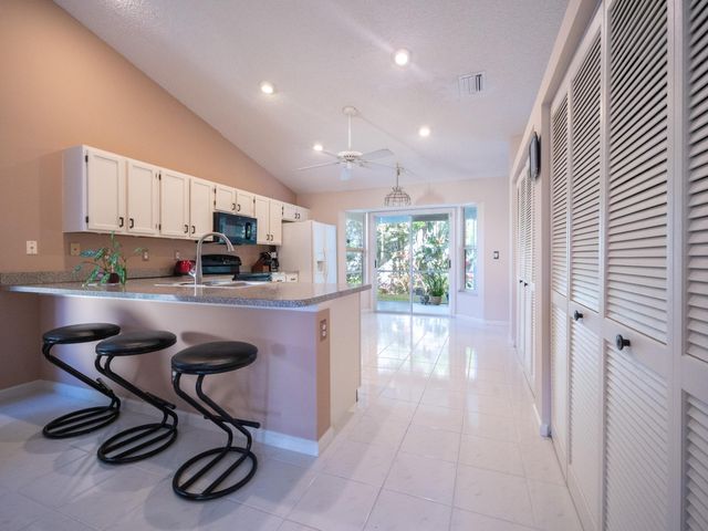 12668 White Coral Drive, Wellington, FL 33414