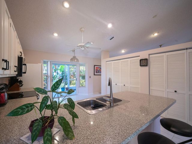 12668 White Coral Drive, Wellington, FL 33414
