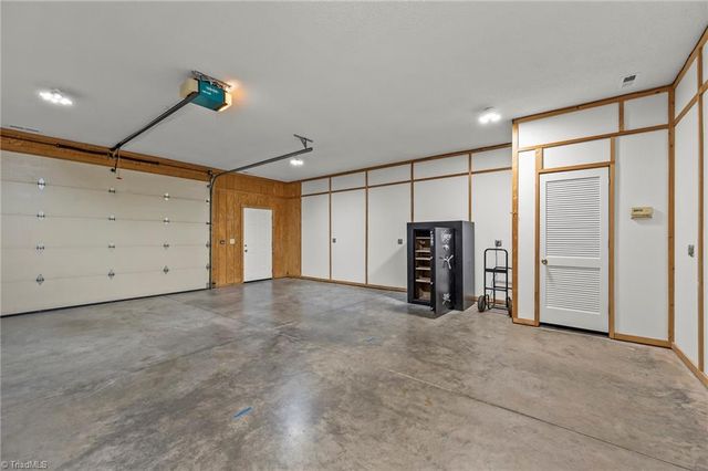 4125 Rock Hill Road, Pfafftown, NC 27040
