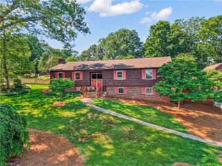 4125 Rock Hill Road, Pfafftown, NC 27040