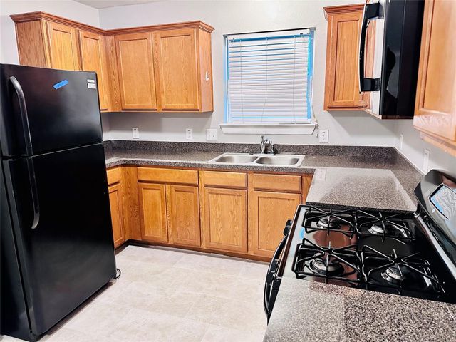 2005 Utah Street, Baytown, TX 77520