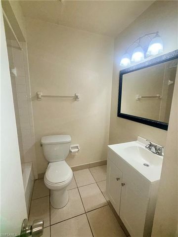 3417 SW Santa Barbara PL # 114, Cape Coral, FL 33914