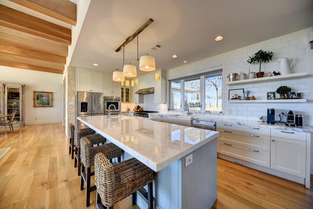770 Blackberry Lane, Washington, TX 77880