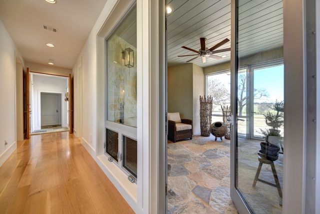 770 Blackberry Lane, Washington, TX 77880