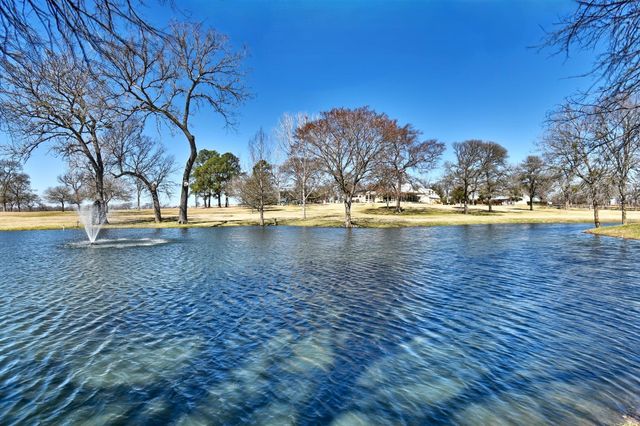 770 Blackberry Lane, Washington, TX 77880