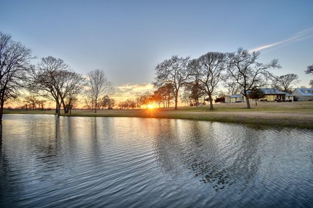 770 Blackberry Lane, Washington, TX 77880