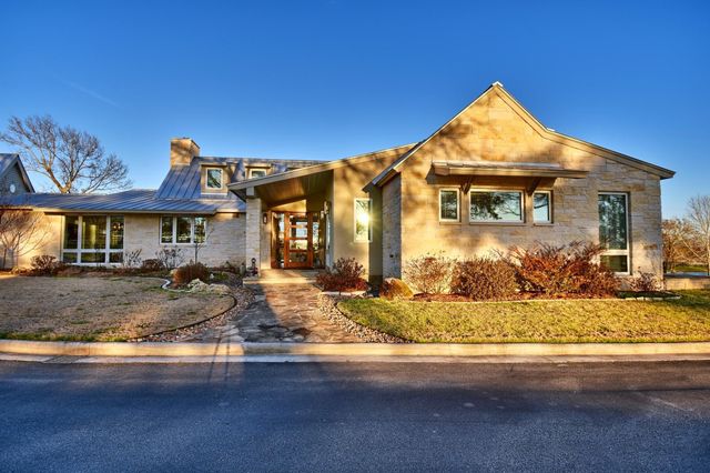 770 Blackberry Lane, Washington, TX 77880