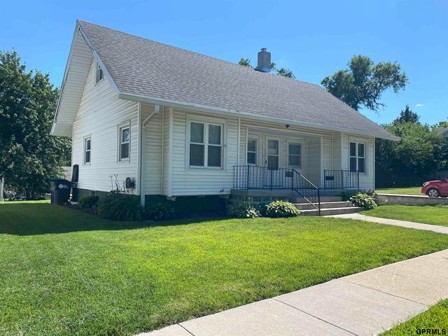 3309 Arbor Street, Omaha, NE 68105