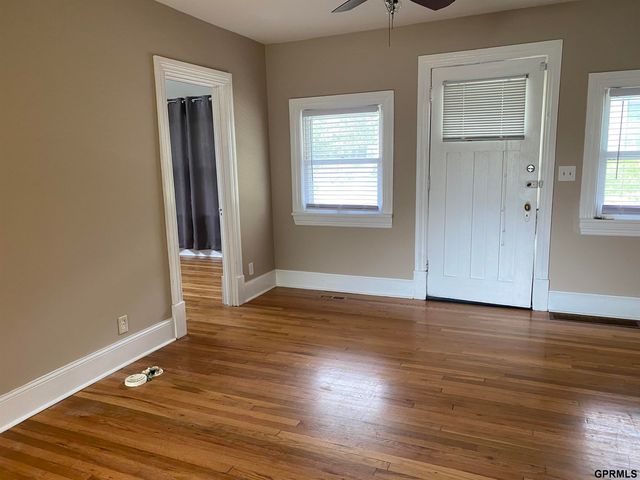 3309 Arbor Street, Omaha, NE 68105