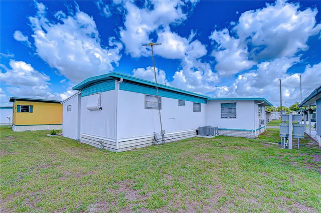 38636 REMORA AVENUE, Zephyrhills, FL 33542