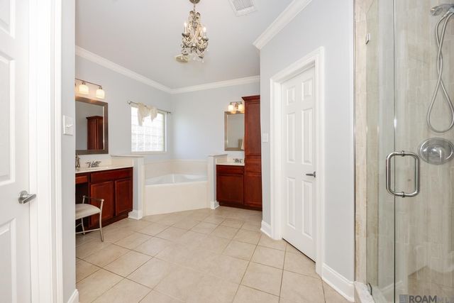 11370 Meadow View Dr, Denham Springs, LA 70726