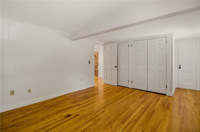 1861 East Main Road, Portsmouth, RI 02871